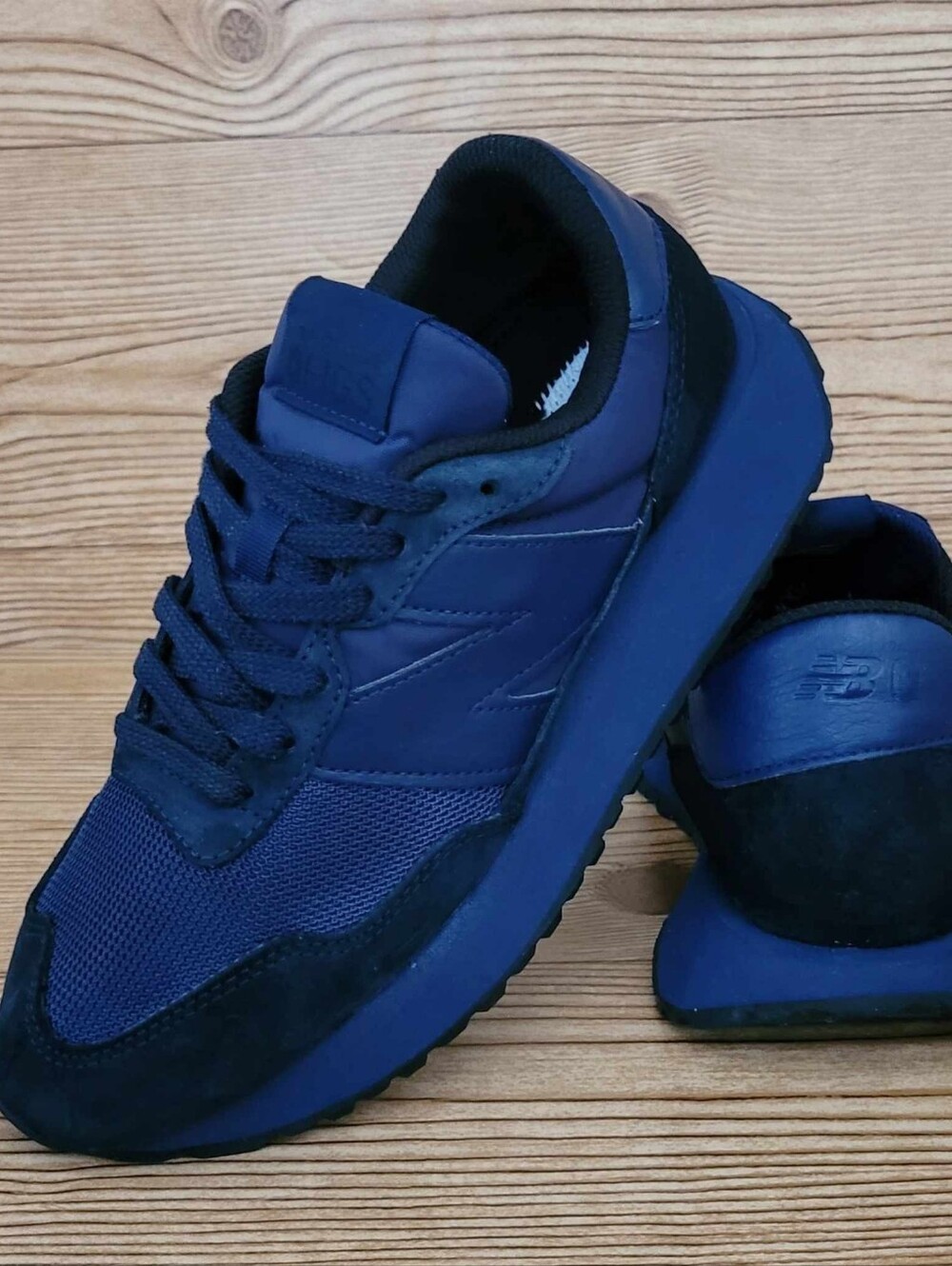 New Balance 237 V1 Sneakers